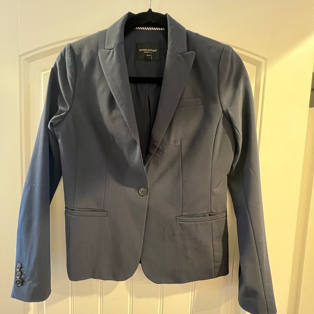 Banana Republic Machine Washable Suit